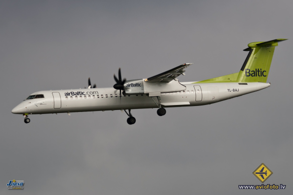 Bombardier DHC-8-402 Q400
