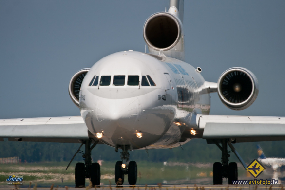 Yakovlev Yak-42D