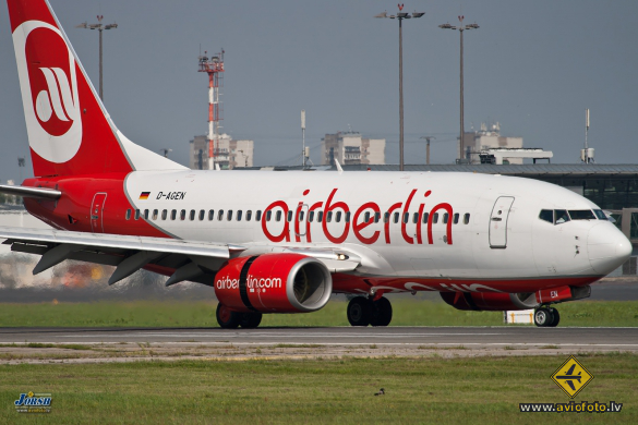 Boeing 737-75B