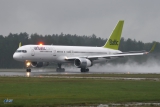 Boeing 757-256