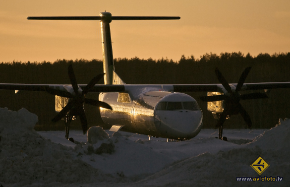 Bombardier DHC-8-402 Q400