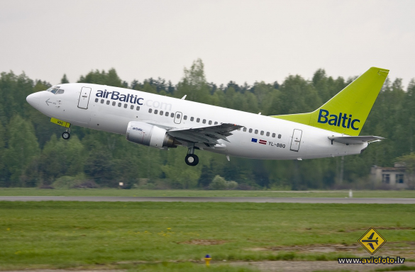 Boeing 737-522