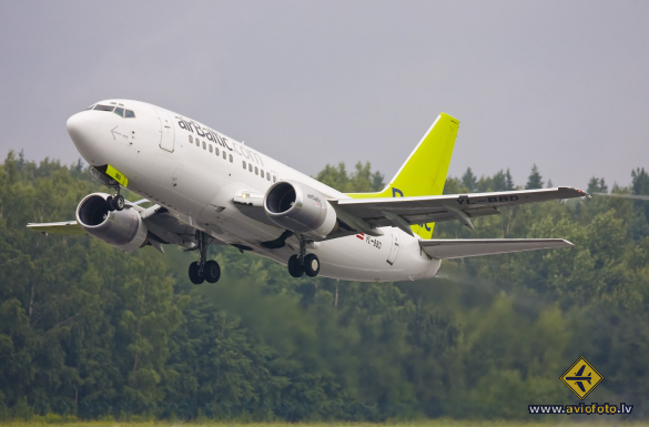 Boeing 737-53S