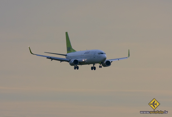 Boeing 737-36Q