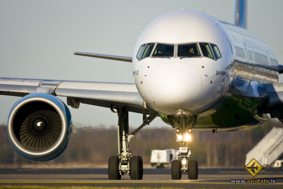 Boeing 757-231