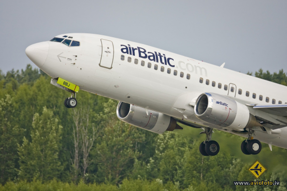 Boeing 737-36Q