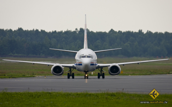 Boeing 737-55S