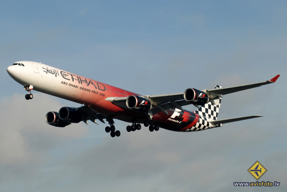 Airbus A340-642X