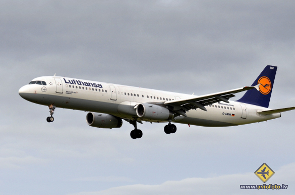 Airbus A321-131