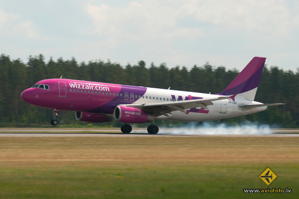 Airbus A320-232