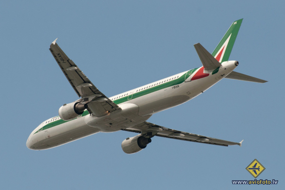 Airbus A321-112