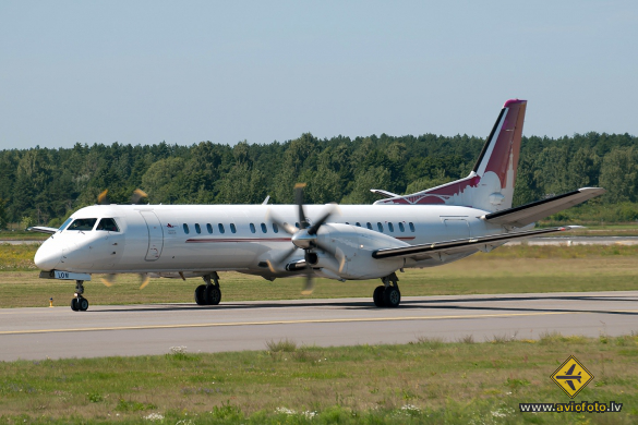 Saab 2000