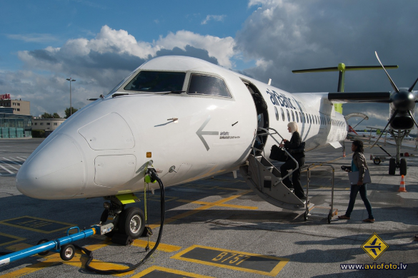 Bombardier DHC-8-402 Q400