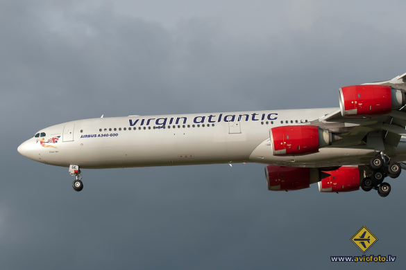 Airbus A340-642
