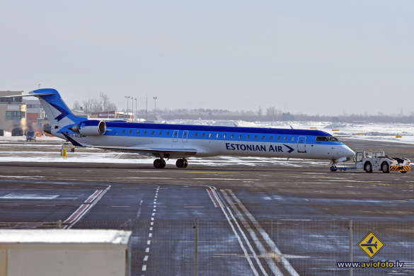 Bombardier CRJ-900ER (CL-600-2D24)