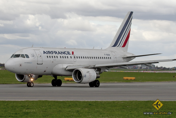 Airbus A318-111