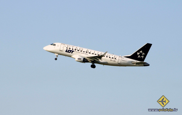 Embraer 170LR (ERJ-170-100LR)