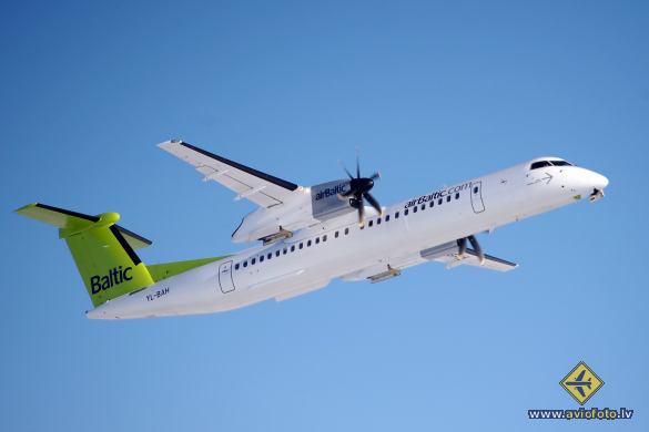 Bombardier DHC-8-402 Q400