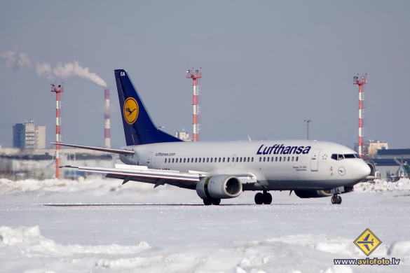 Boeing 737-330