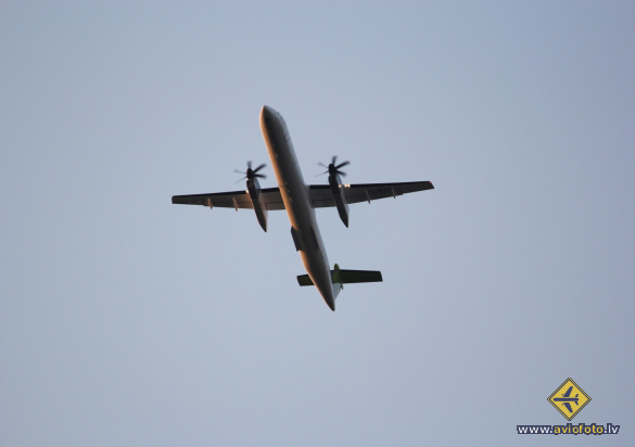 Bombardier DHC-8-402 Q400