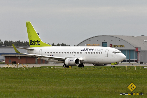 Boeing 737-33A