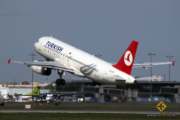 Airbus A320-232