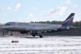 Airbus A320-214