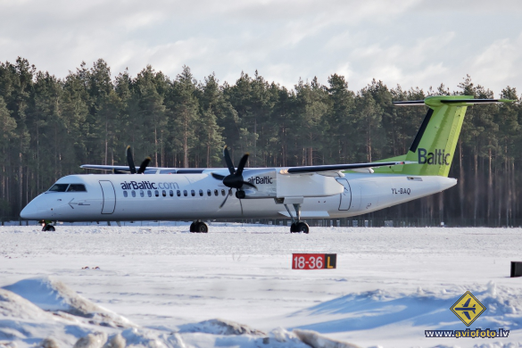 Bombardier DHC-8-402 Q400
