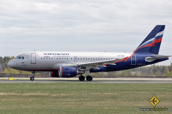Airbus A319-111