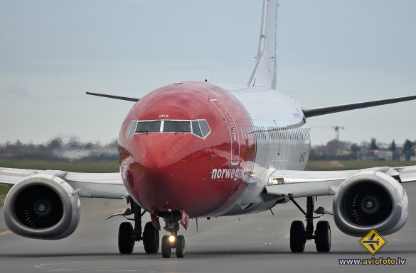 Boeing 737-33A