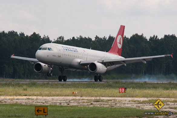 Airbus A320-232