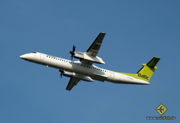Bombardier DHC-8-402 Q400