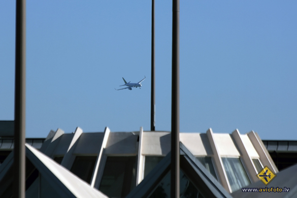 Boeing 757-256