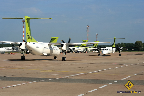 Bombardier DHC-8-402 Q400