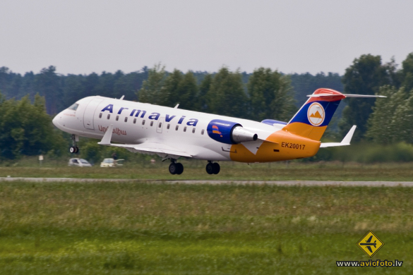 Bombardier CRJ-200LR (CL-600-2B19)