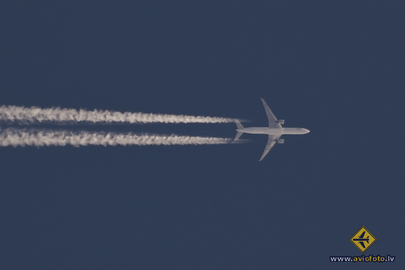 Boeing 777-381/ER