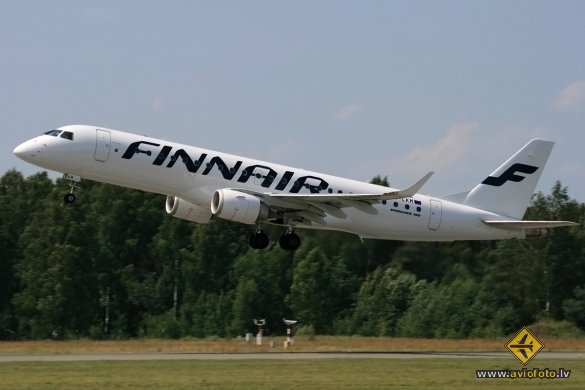 Embraer 190LR (ERJ-190-100LR)