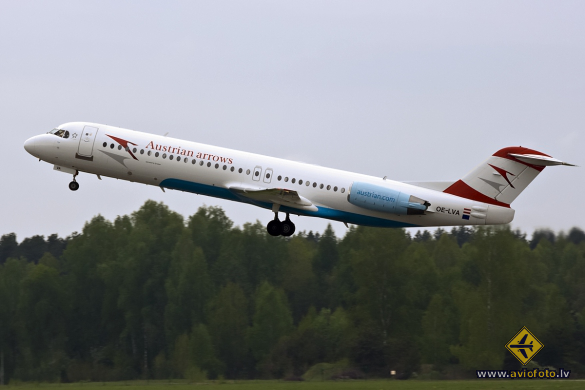Fokker 100 (F-28-0100)
