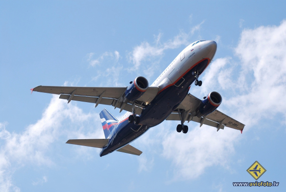 Airbus A319-112