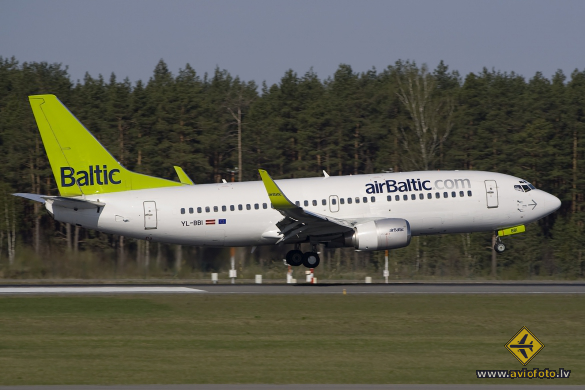 Boeing 737-33A