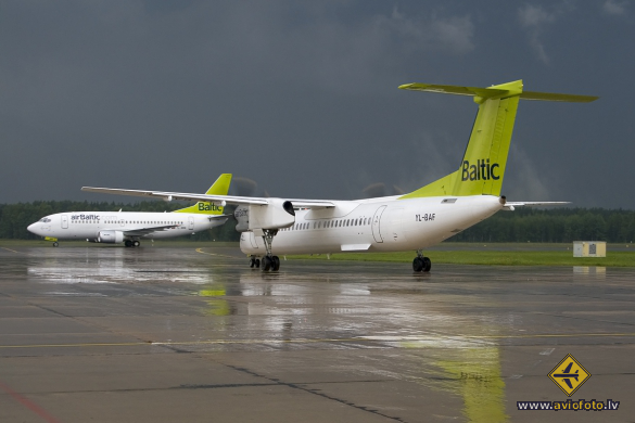 Bombardier DHC-8-402 Q400