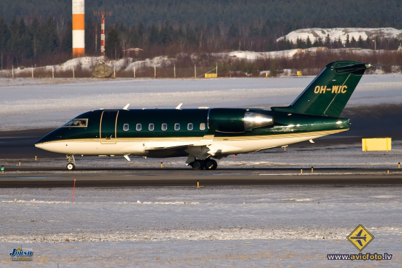 Bombardier Challenger 604 (CL-600-2B16)