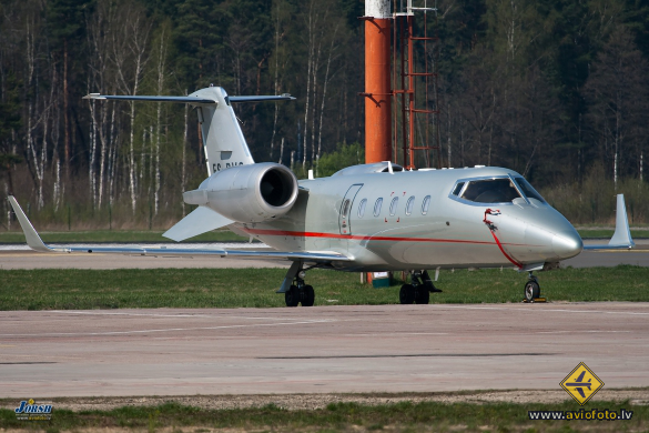 Learjet 60