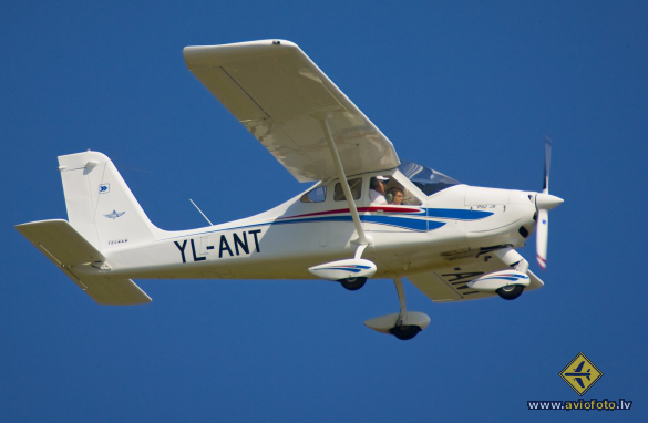 Tecnam P-92JS