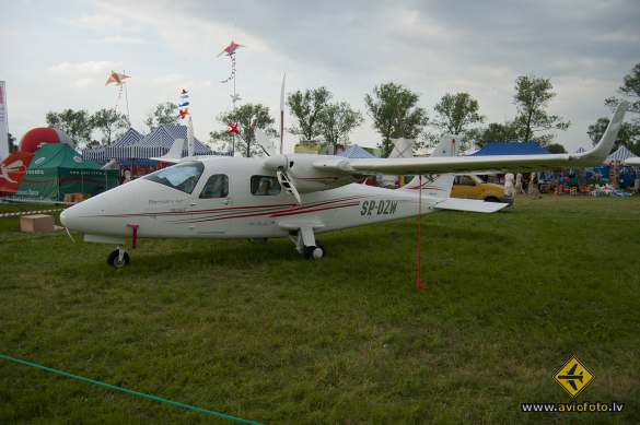 Tecnam P-2006T