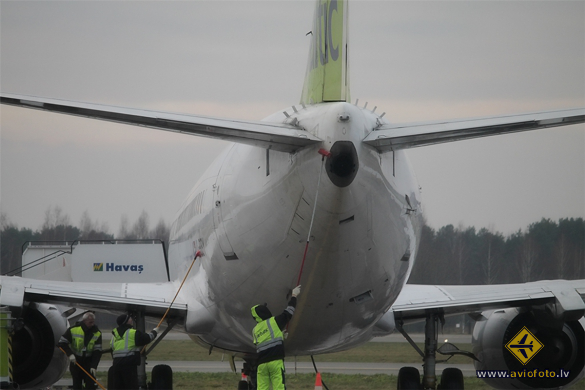 Boeing 737-36Q