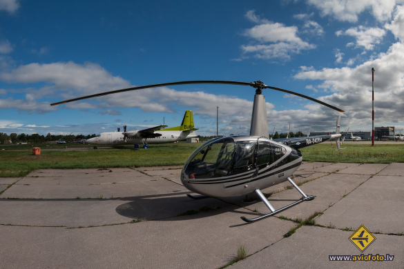 Robinson R-44 Raven I