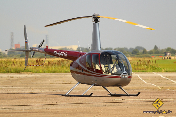 Robinson R-44 Raven II