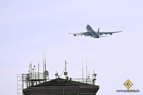 Boeing 747-428M(BCF)
