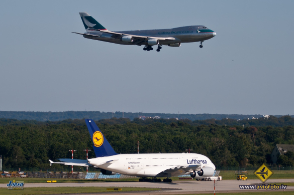 Boeing 747-467F/SCD